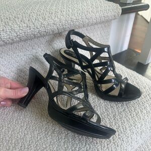 Naturalizer Black Strappy Cutout High Heel Sandals shoes 6.5